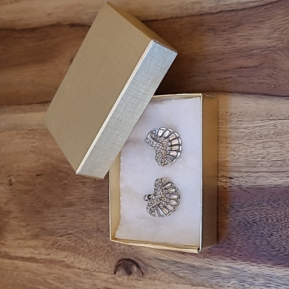 Vintage Crystal Non Pierced Earrings